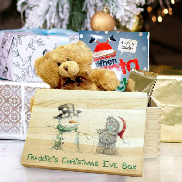 Me To You Tatty & Snowman Christmas Eve Box Pine  - Picture On The Lid Shows Tatty Making A Snowman