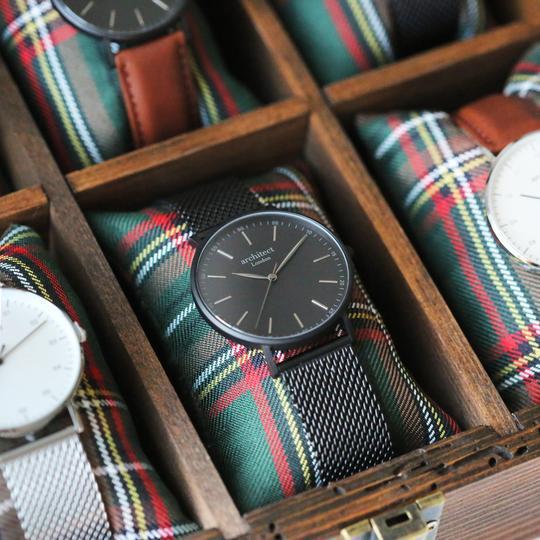 Handwriting Engraving - Men's Minimalist Watch + Pitch Black Mesh Strap