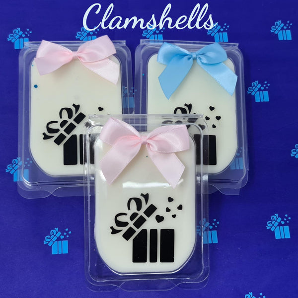 Set Of Three Clamshells Adorned With Pink & Blue Ribbons