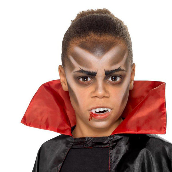 Little Vampire With His Vampire Makeover - Kids Vampire Make-Up Kit